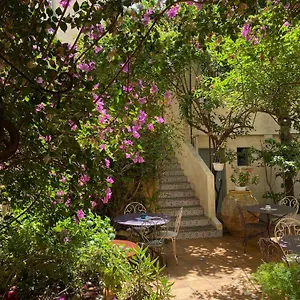 Du Musee 3*, Arles Frankreich
